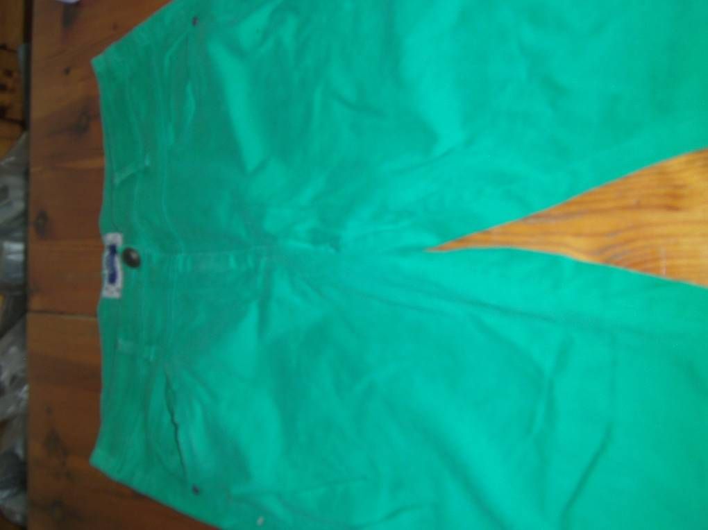 Pantaloni: Hose gr. 36 – Usato da Ostermundigen venduto da deb1deb1