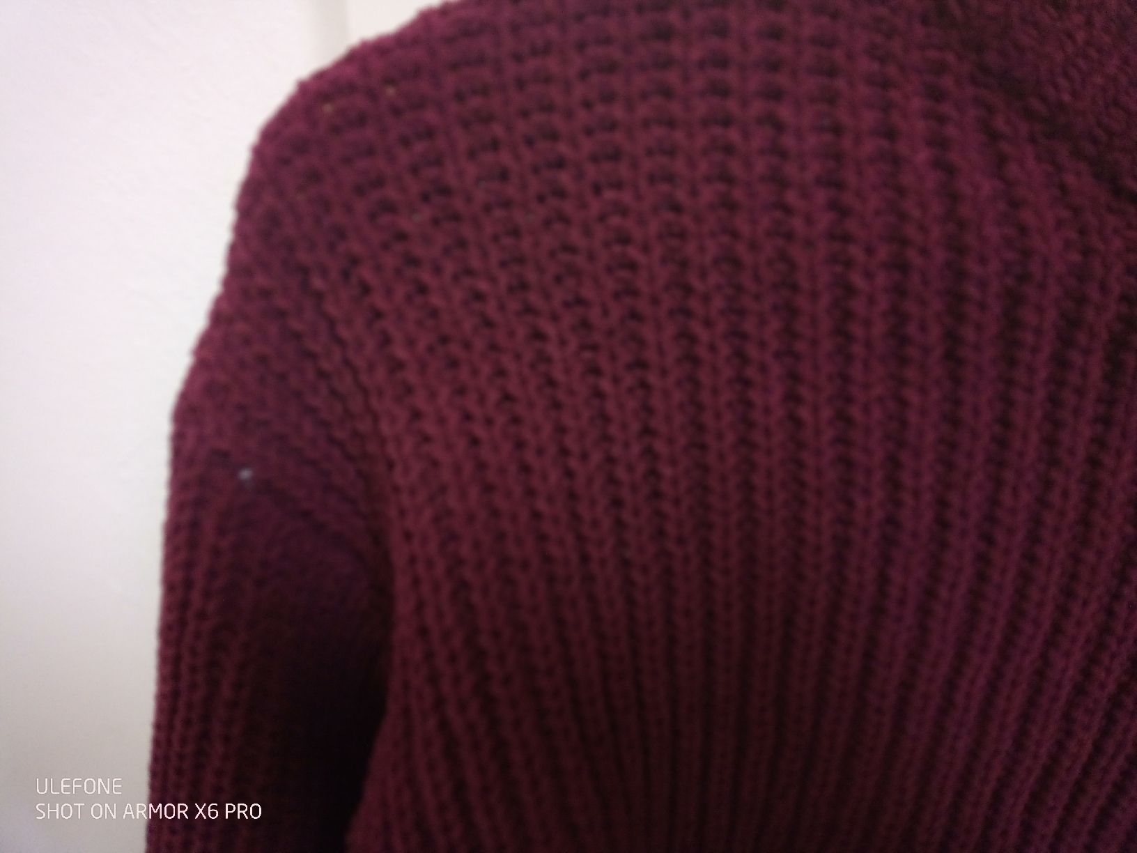H&M Maglioni & Felpe: H&M Strickpullover, Gr. 134/140, Top Zustand – Usato da Volketswil venduto da Car1 1