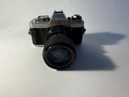 Minolta X-500 + Zoom Cosina 35-70mm f/3.5-4.5 Macro