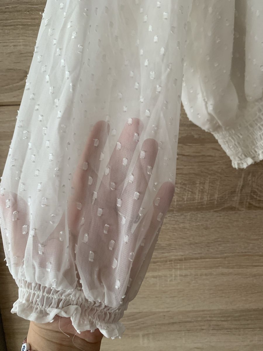 H&M Top: Haut blanc – Nuovo (secondo la descrizione) da Montreux venduto da iza_peche8 1
