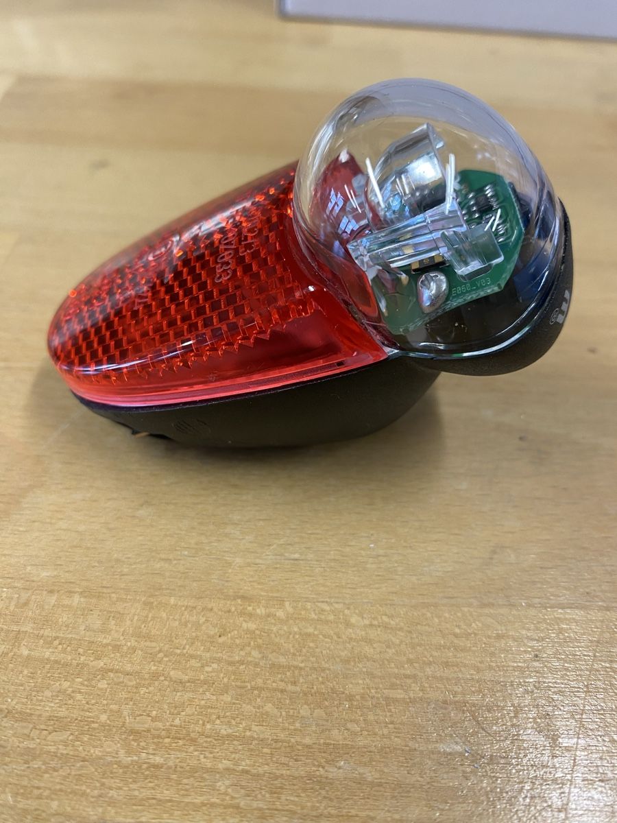 Busch + Müller Ersatzteile: Rücklicht Seculite LED für Dynamo, Busch & Müller – Neu (gemäss Beschreibung) aus Liestal von Handilix 3