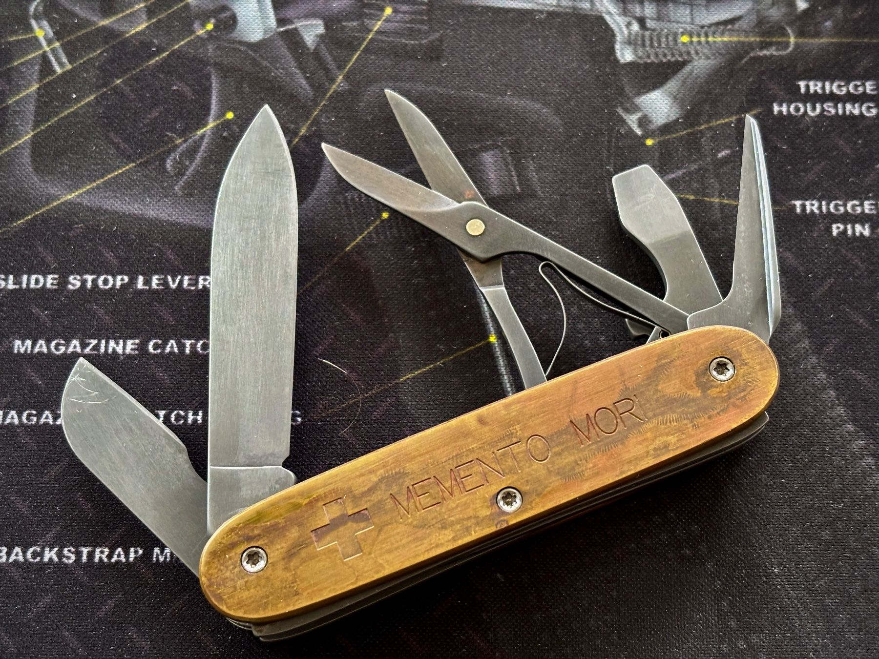 Victorinox Taschenmesser: Victorinox Electrician-Mod. von Pepetech, Messing – Neu (gemäss Beschreibung) aus Frauenkappelen von Doc_Snyder