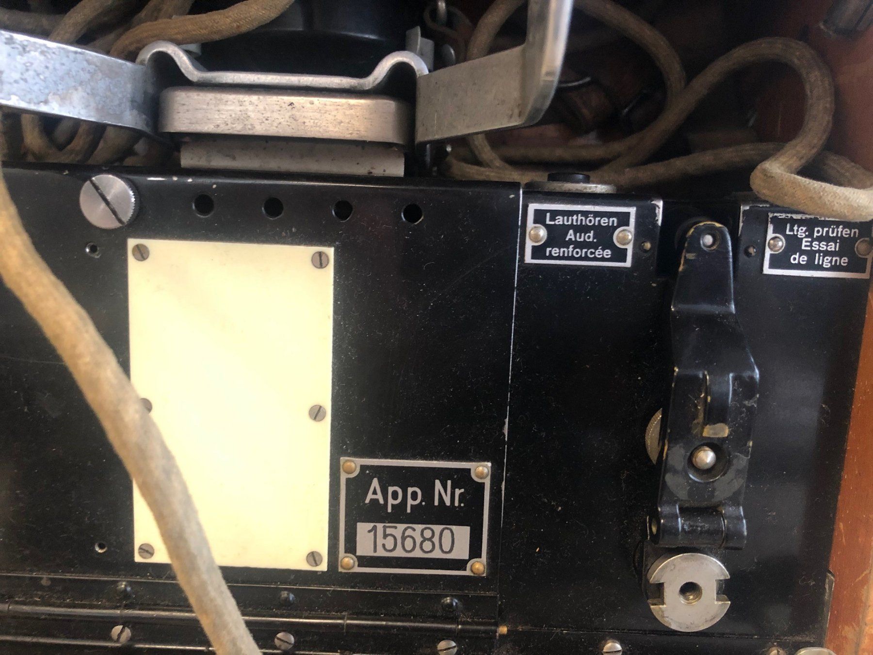 Telefone: Feldtelefon Schweizer Armee ! Modell 1947 ! – Gebraucht aus Brügg BE von better14 4