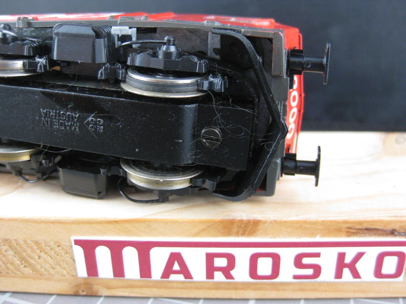 Roco Modellini di ferrovie: Roco 43512 SBB Re 4/4 IV Bahn 2000, mit OVP, H0, DC – Usato da Malters venduto da Marosko 4
