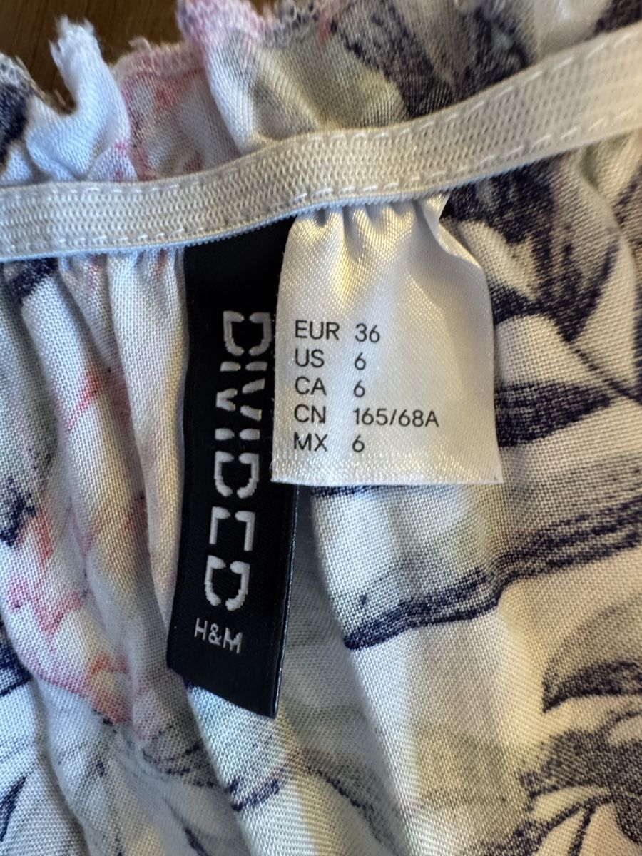 H&M Jumpsuits: H&M Sommer Jumpsuit Blumenmuster Gr. 36 – Neu (gemäss Beschreibung) aus Weisslingen von lar_r9qr 1