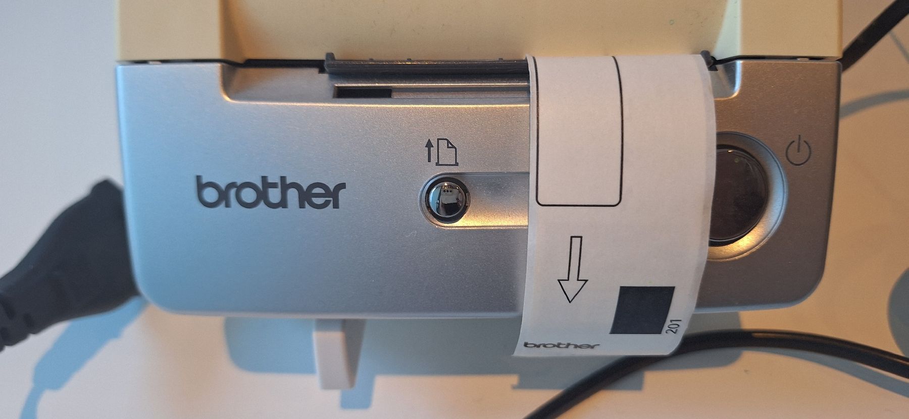 Brother Stampanti: Brother QL-500 Label Printer Used Condition – Nuovo (secondo la descrizione) da Hofstetten SO venduto da morgana71 1
