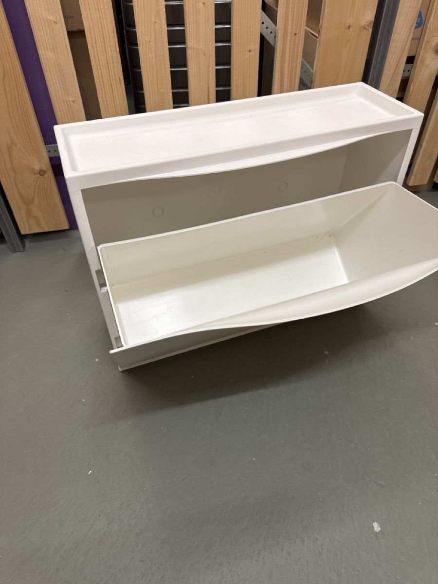 Altri accessori: IKEA TRONES shoe rack Schuhschrank – Usato da Dietikon venduto da and_bv5y 1