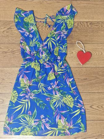 Sommerkleid blau mit Blumenmuster Grösse S neuwertig