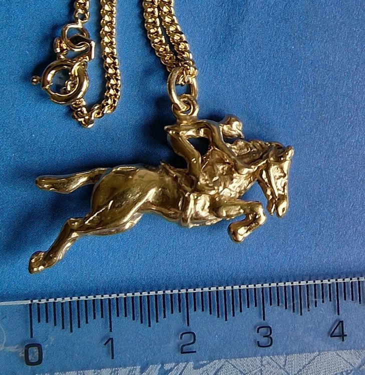 Modeschmuck Pferd Pferd Anhänger Halskette Für Damen - Gold Oder Silber Mit Funkelnden Kristallen Pferde Geschenk