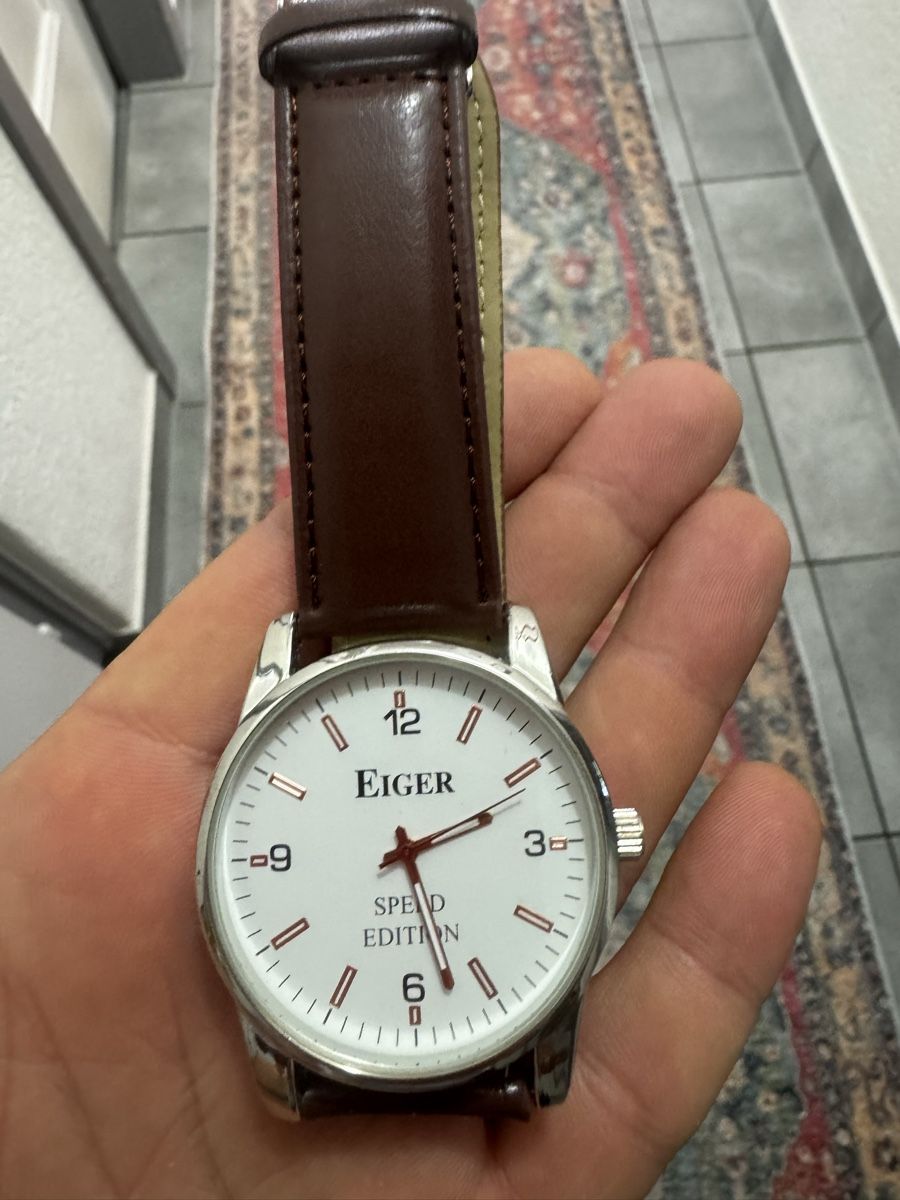 Eiger Orologi: Eiger Speed Edition White Dial Watch - Great Condition – Nuovo (secondo la descrizione) da Gerlafingen venduto da naj_vj8s 1