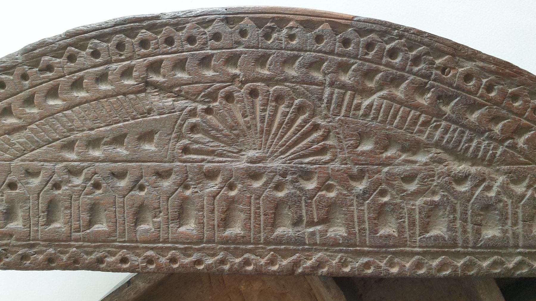 Barattoli: Indien. Alte Holz-Schatulle – Usato da Goldach venduto da armando_r 1