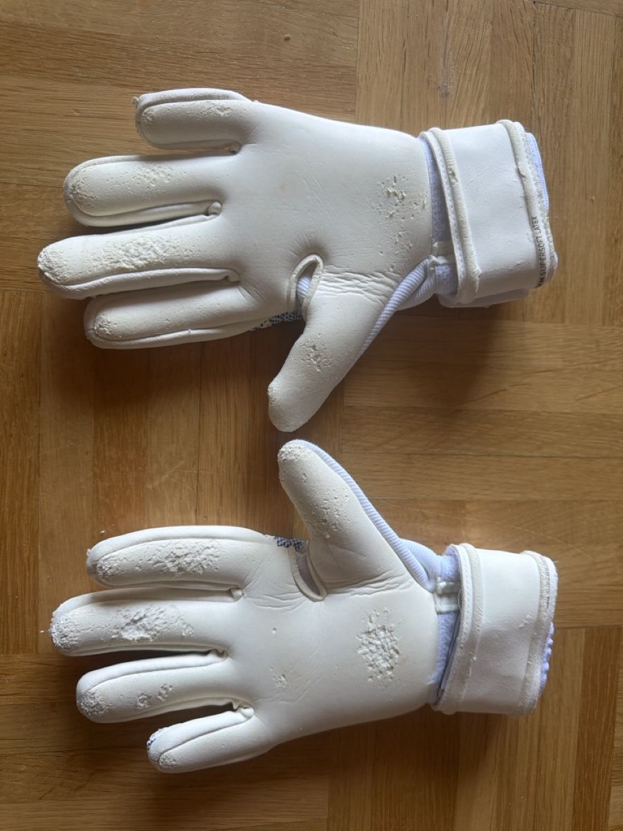 Puma Gants & mitaines : Torwarthandschuhe Puma Future Match Gr. 5  – D'occasion à Kilchberg ZH par Von_dutch 1
