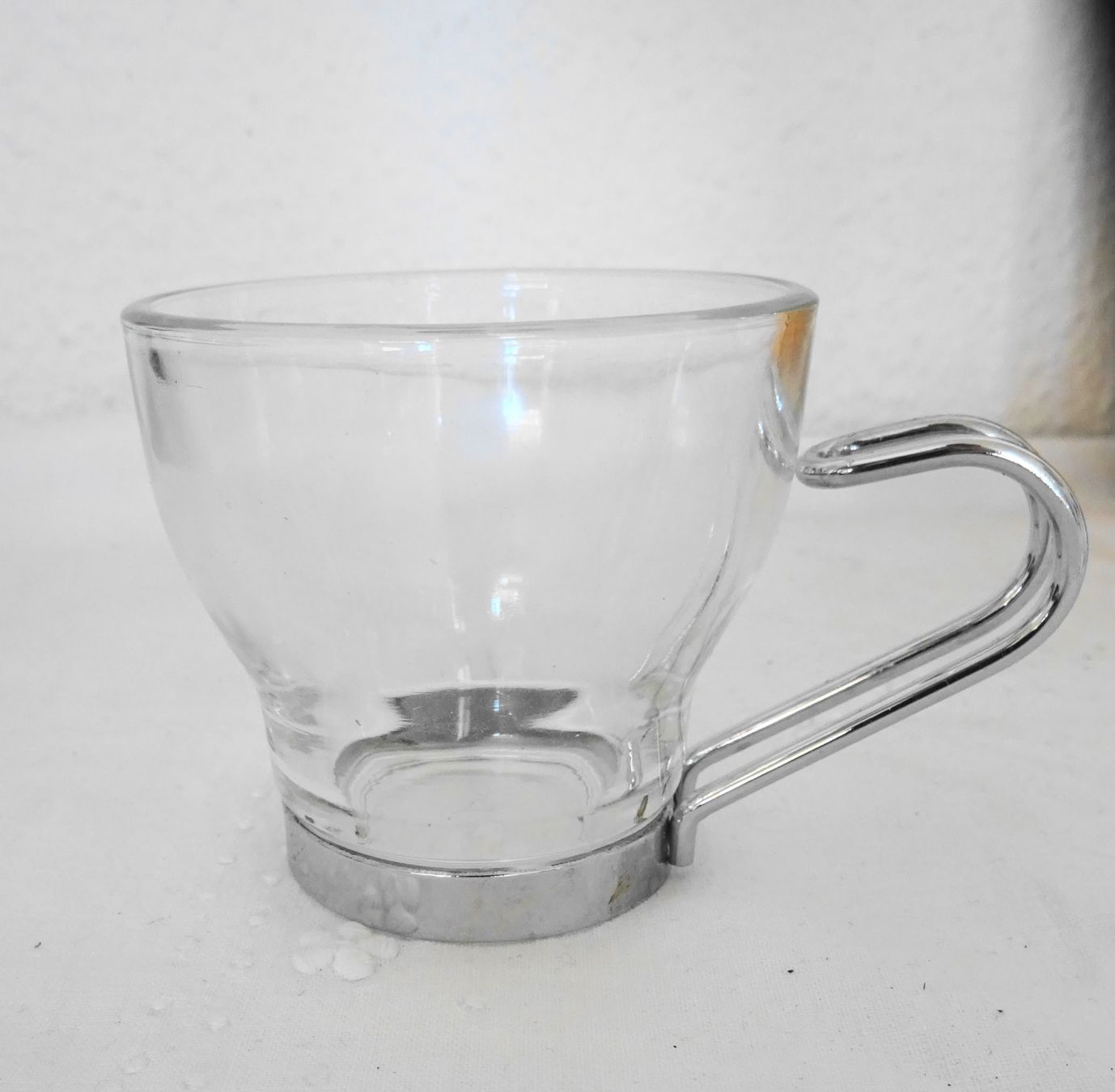 Tazze: 6 Kristall Kaffeetassen mit Metallgriff – Usato da Zürich venduto da Connie8 1