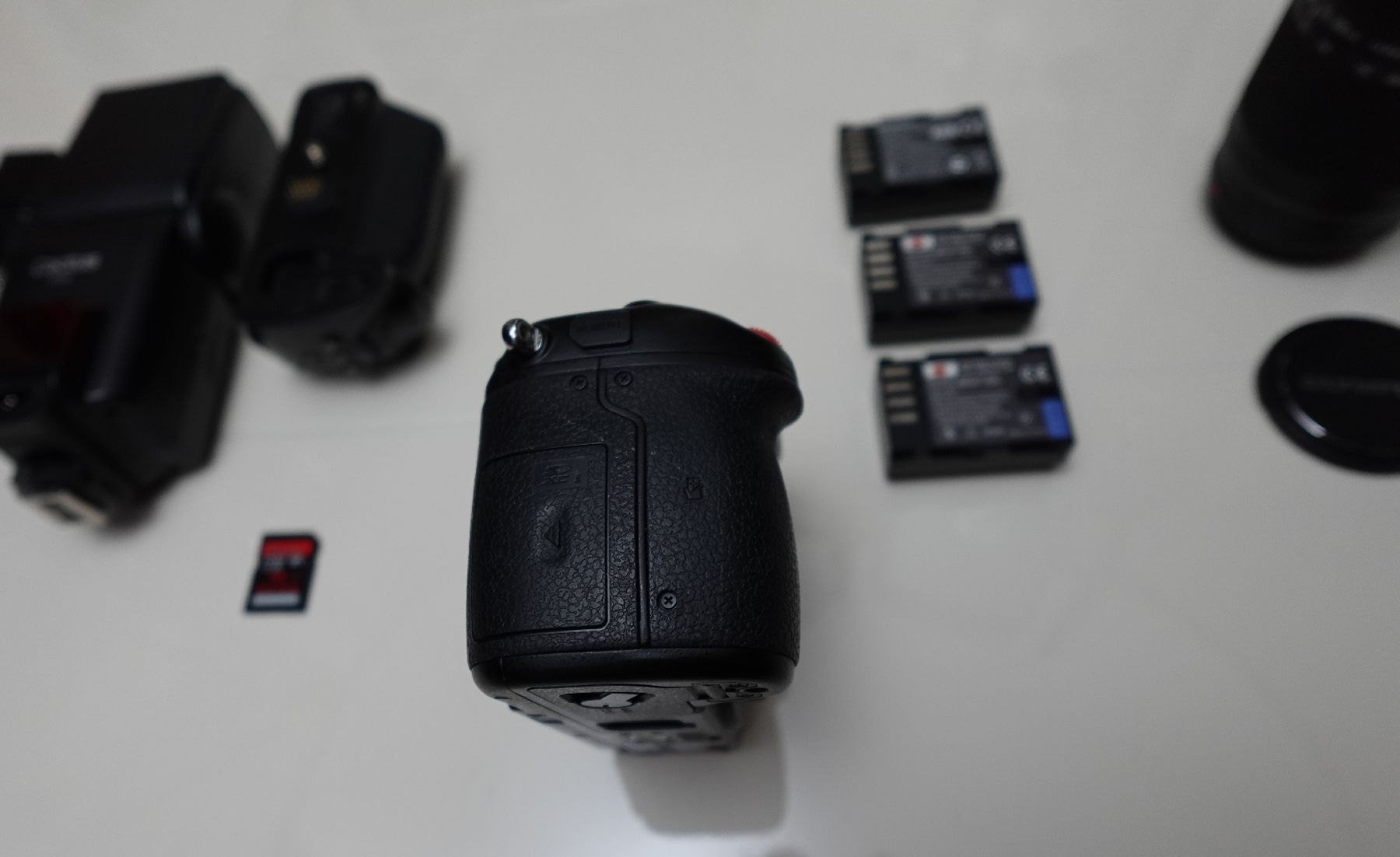 Panasonic Fotocamera: Panasonic Lumix GH4 Camera Set – Usato da Solothurn venduto da lyn_6wfc 6