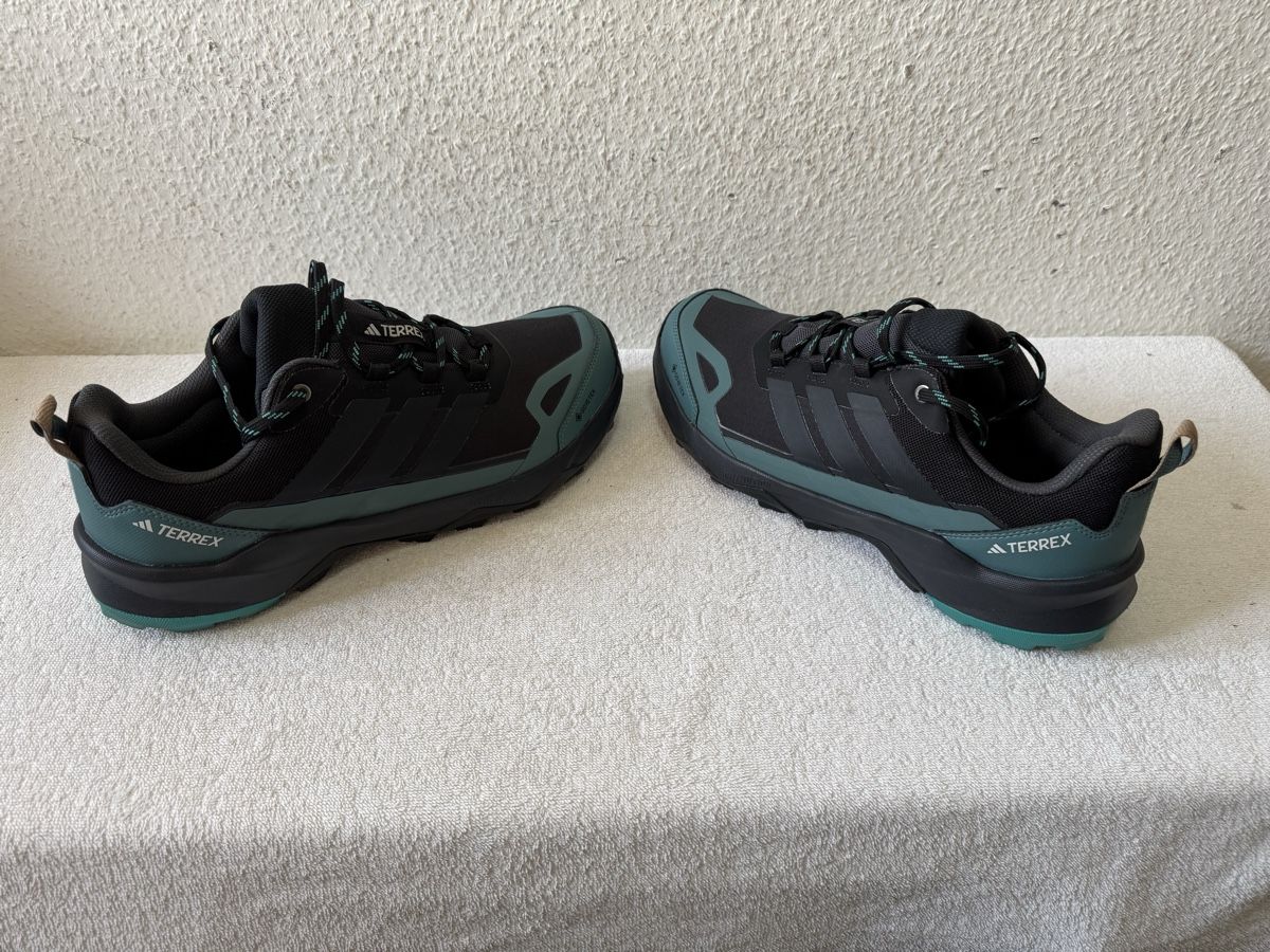Adidas Scarpe da uomo: Adidas Terrex Schuhe – Nuovo (secondo la descrizione) da Lenzburg venduto da Meister_k 1