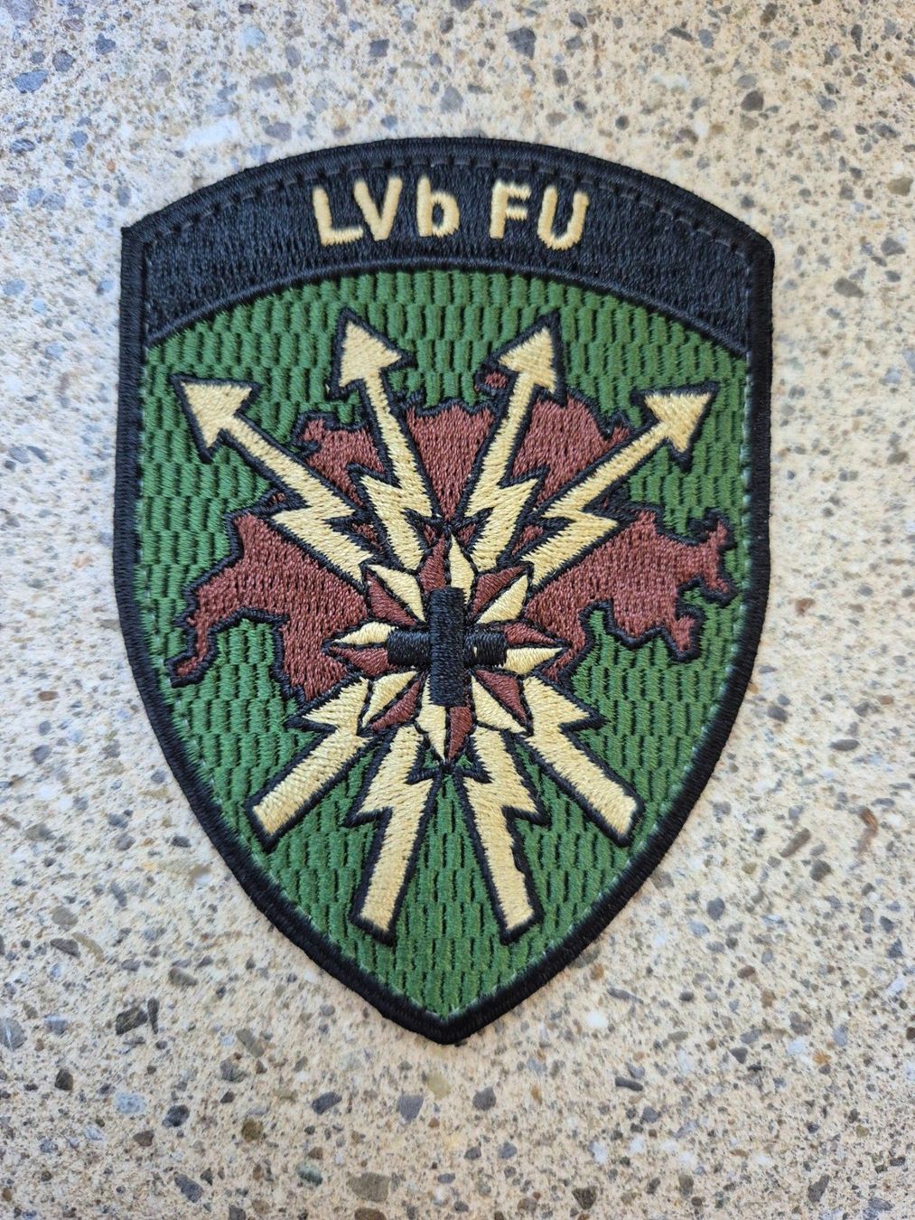 Schweizer Armee Plaketten & Abzeichen: *** Badge LVb FU mit klett *** – Neu und originalverpackt aus Riedholz von fr_sIruP