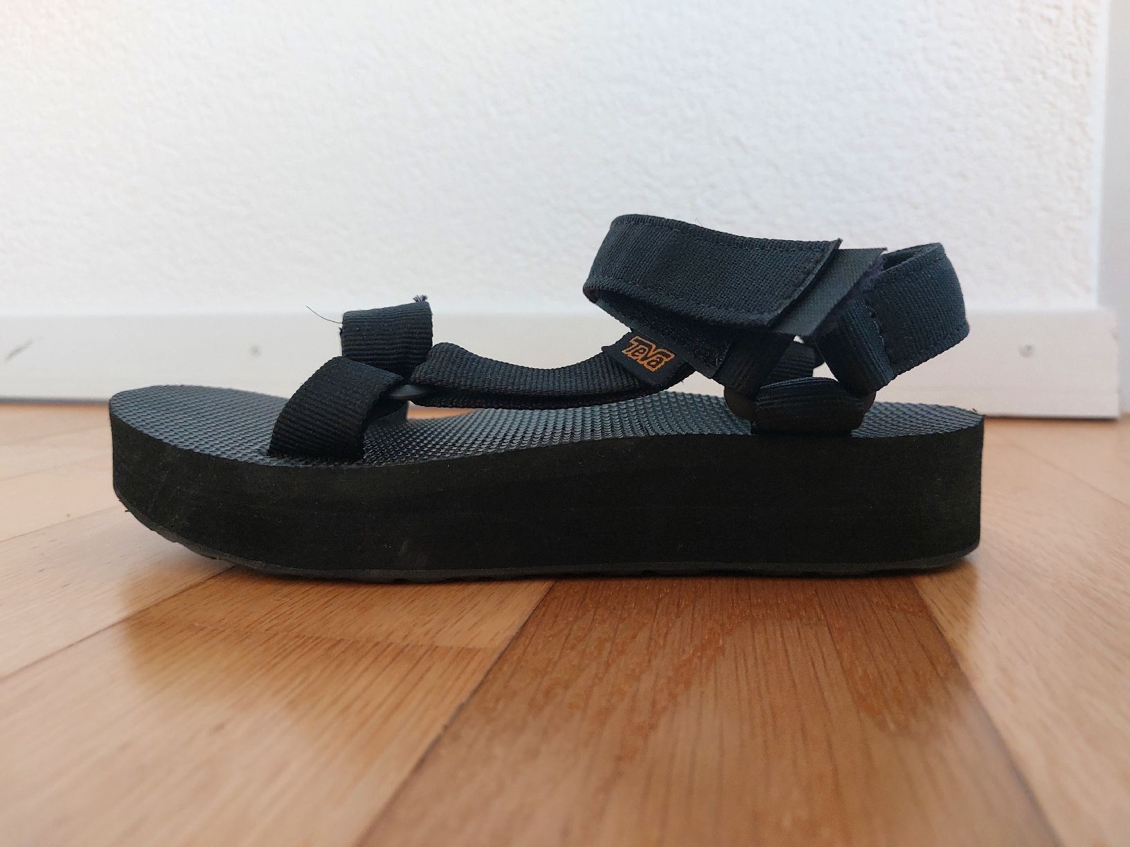 Teva Scarpe da donna: Teva midform – Nuovo (secondo la descrizione) da Fribourg venduto da charlottej02 1