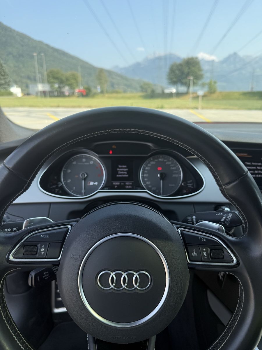 Audi Autos: Audi S4 B8 Facelift – Gebraucht aus Reichenburg von luk_r8lx 8