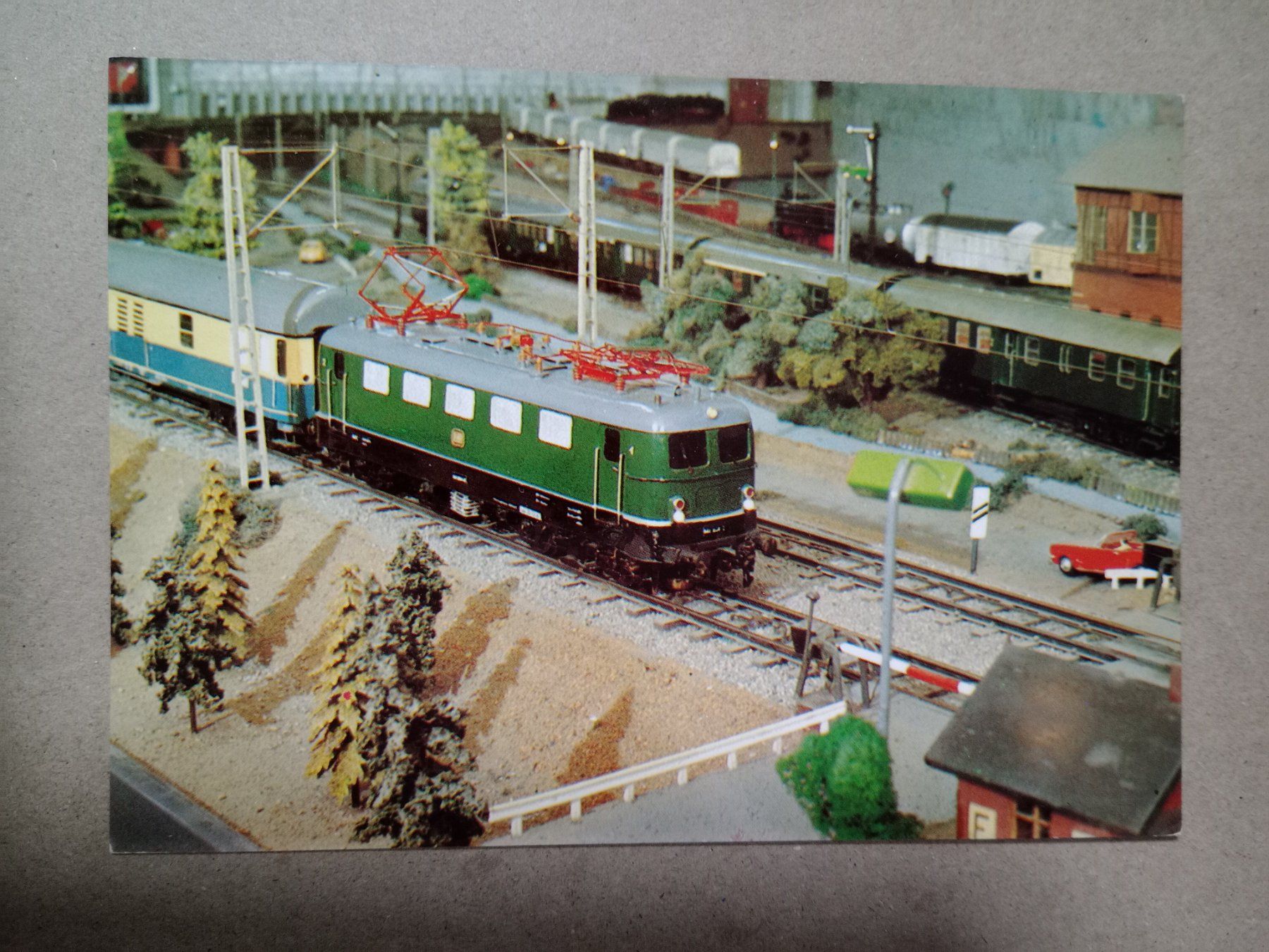 Cartoline postali: Ak Modell Anlage Eisenbahn Hamburg – Usato da Küttigen venduto da Melisch1000