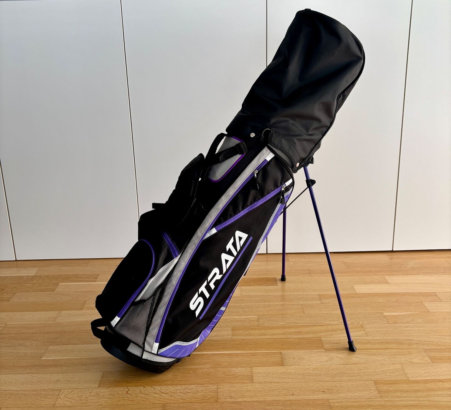 STRATA Golf-Komplettset – einig Schläger noch original verp. (Gebraucht ...