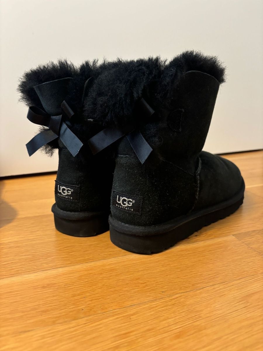 Ugg Mini Bailey Bow Schwarz