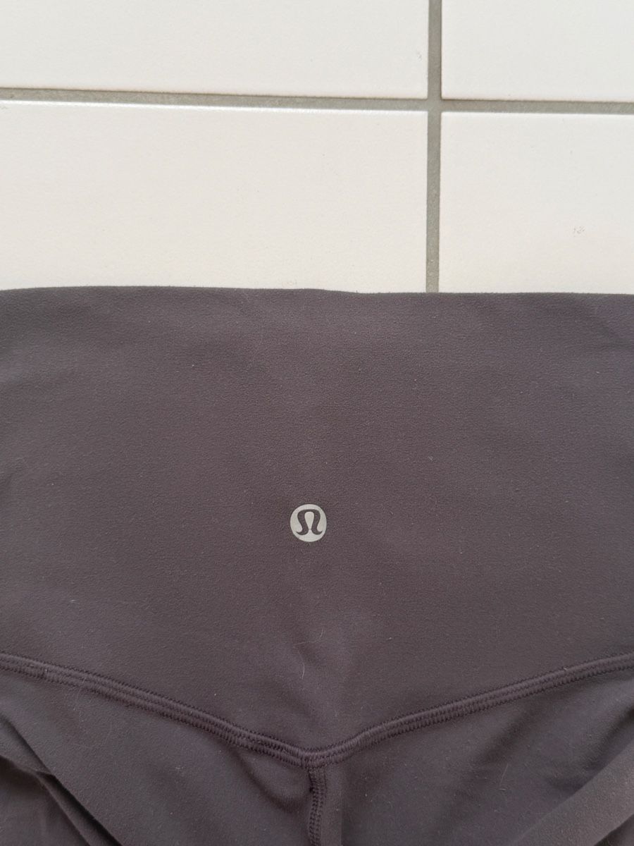 Lululemon Leggings: Lululemon Align Leggings – Usato da Schmerikon venduto da 80zz08 1