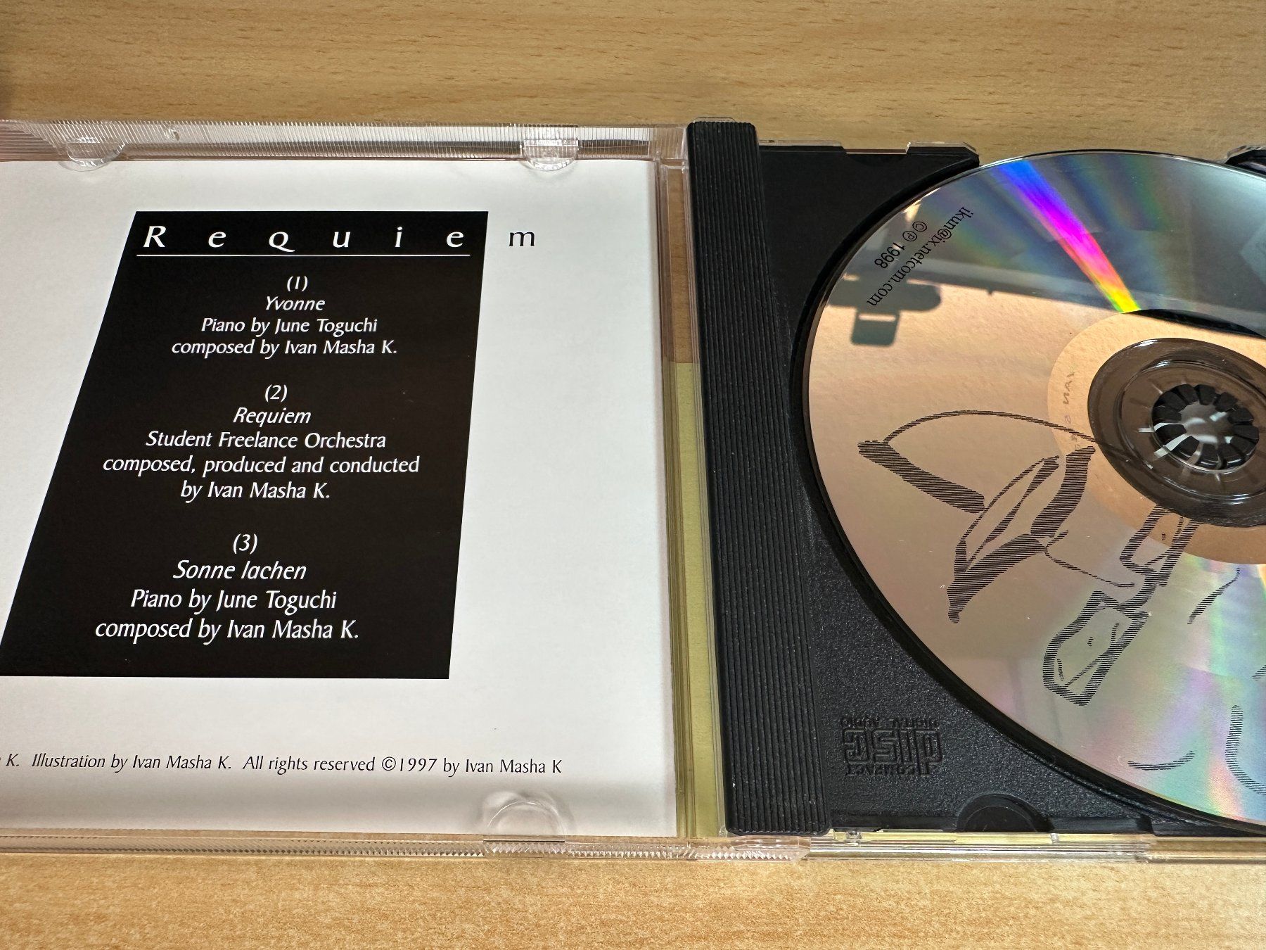 CD: F8 Ivan Masha K. - Requiem – Usato da Rikon im Tösstal venduto da Alpenmutz 2