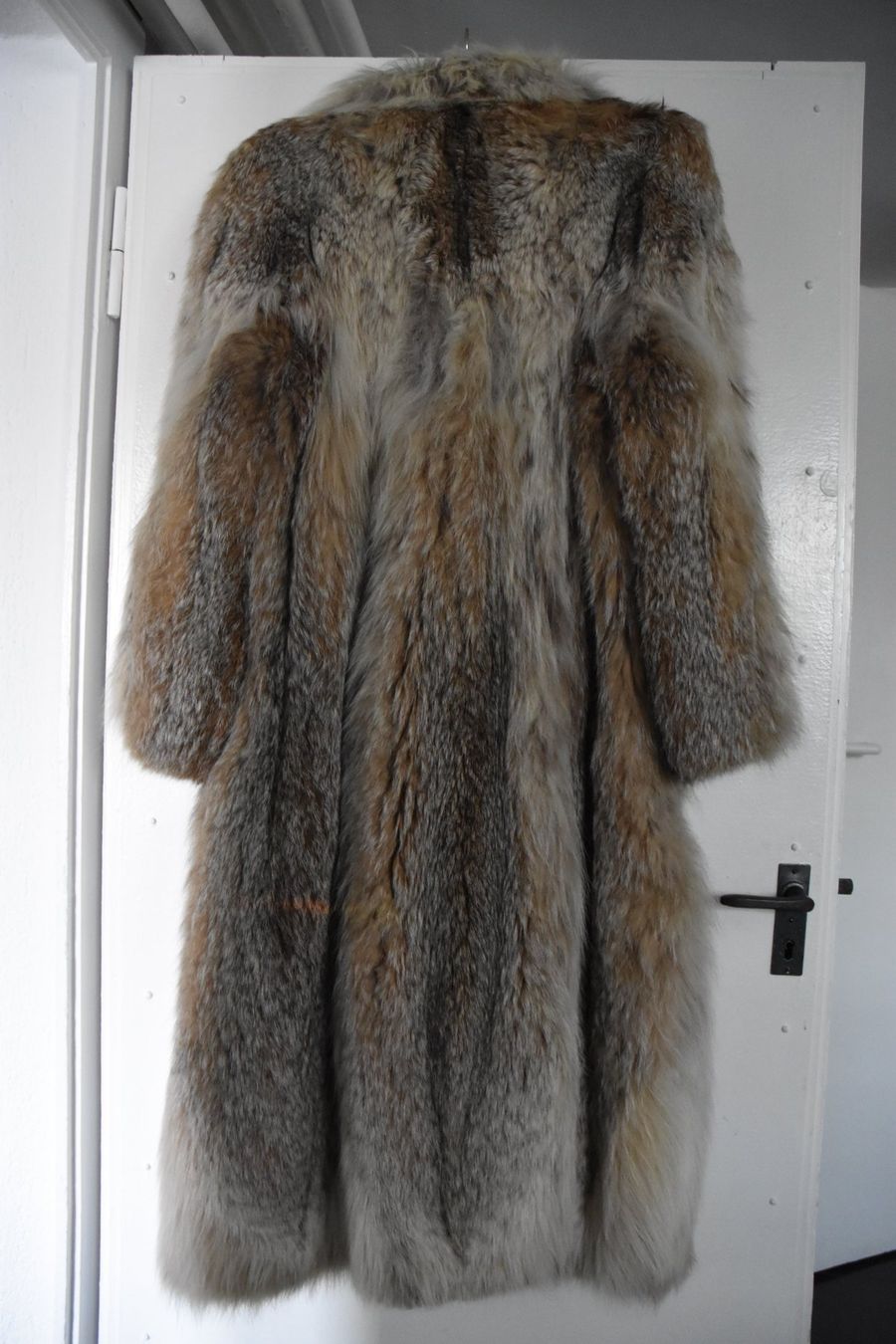 Mäntel: manteau de fourrure – Gebraucht aus La Chaux-de-Fonds von loba2 3
