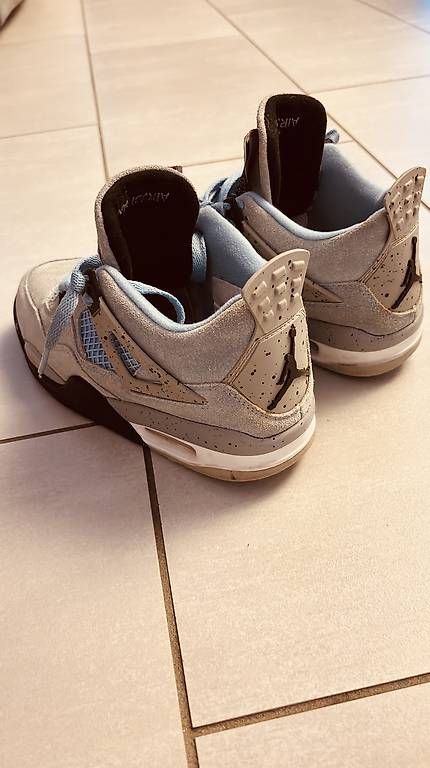 Jordan Herrenschuhe: Air Jordan 4 Retro – Gebraucht aus Bedano von igrino59 1