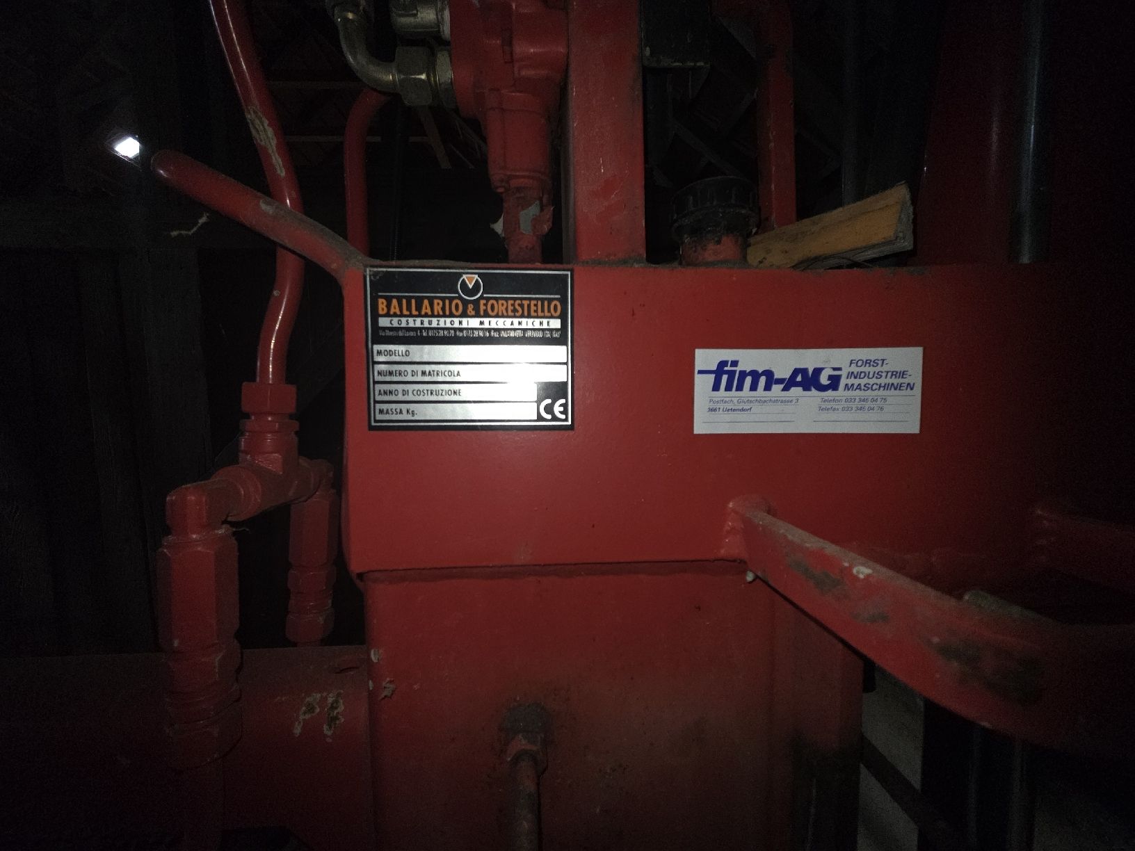 Tutte le macchine: Holzspalter – Usato da Wattenwil venduto da Dk2131