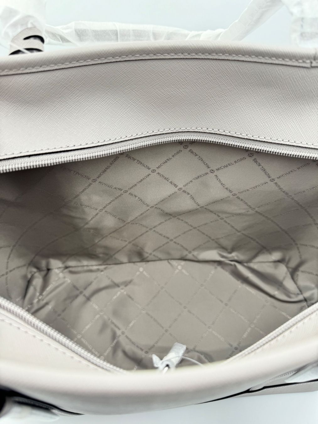 Michael Kors Borse da donna: Michael Kors Tasche pearl grey – Nuovo e nell'imballaggio originale da Wiedlisbach venduto da Sistershop 5