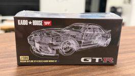 Nissan Skyline GT-R (R33) Kaido Works V2, Neu & OVP! 1:64