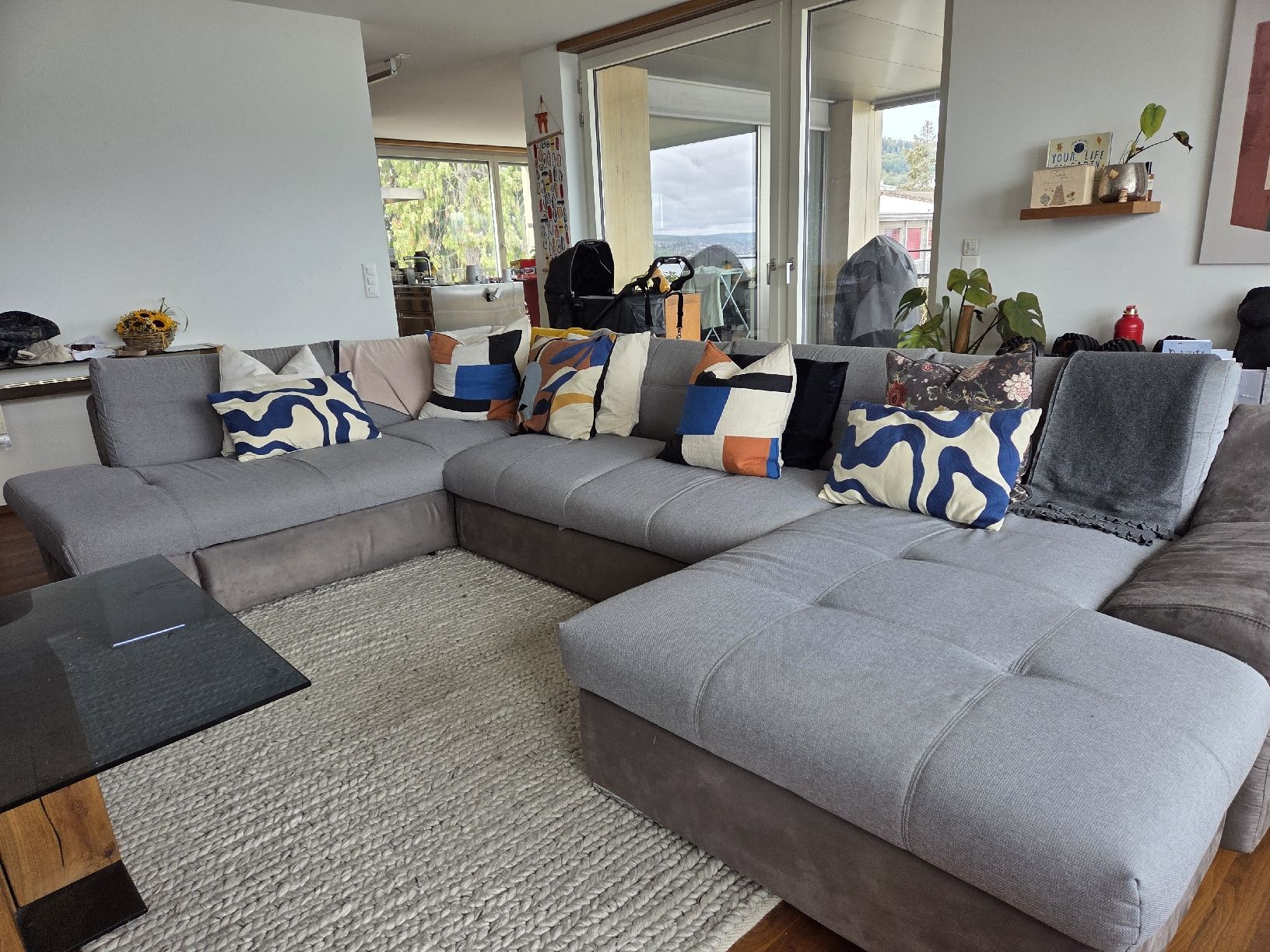 Divani: Grosses U-Sofa/ Sofalandschaft Grau – Usato da Horgen venduto da max_dp99 2
