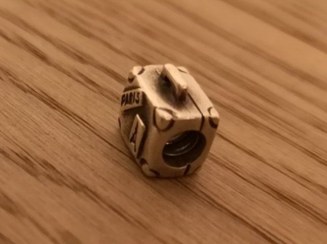 Pandora Anhänger: Original Pandora Koffer Charm – Gebraucht aus Stein AR von elifi88 4
