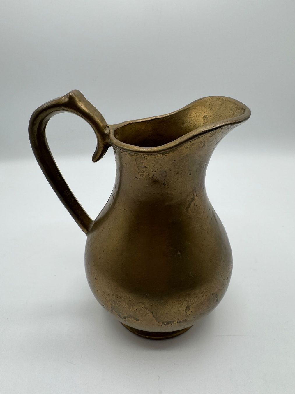 Caraffe: Messingkrug mit Henkel – Usato da Sachseln venduto da BONATI01 3