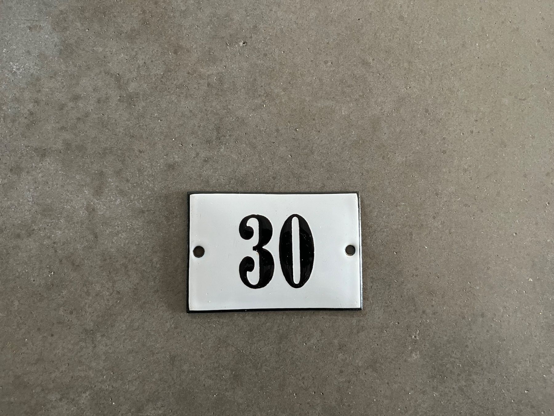 Insegne: Altes Emailschild 30 – Usato da Steffisburg venduto da Reitschel5