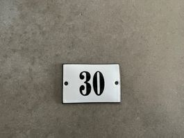 Altes Emailschild 30
