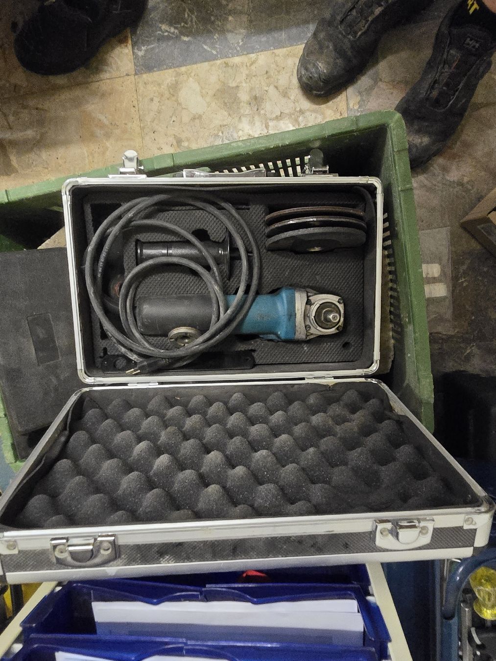 Makita Alle Maschinen: Trennscheibe Makita – Gebraucht aus Rümligen von tob_c2xt