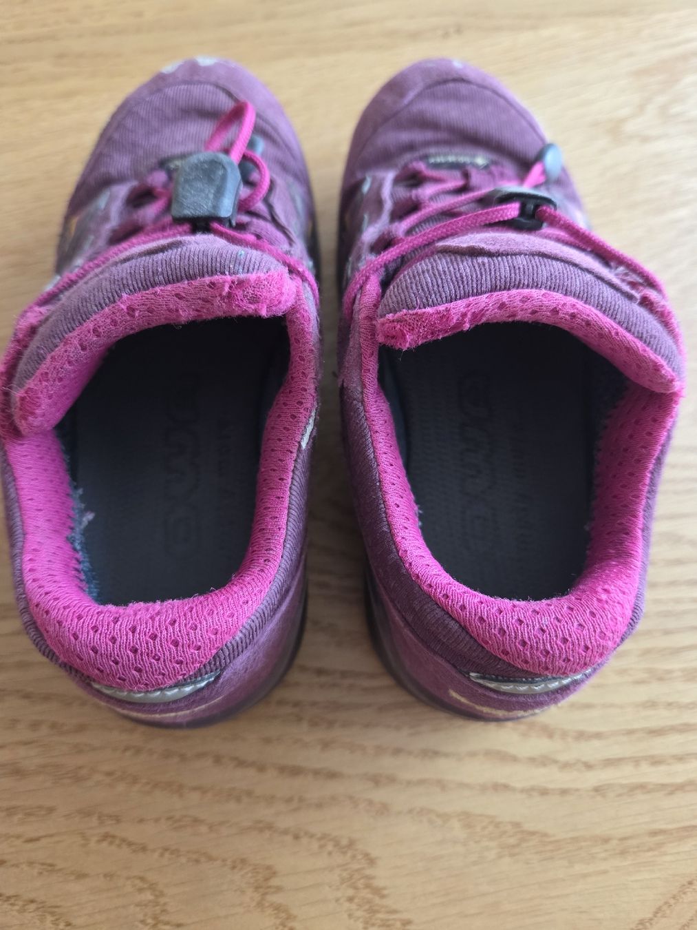 Lowa Scarpe per ragazze: Lowa Trekking 29 – Usato da Amriswil venduto da bellabelai 2