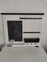 Schrifttafel mit Haken und Ablage weiss 3 Haken
