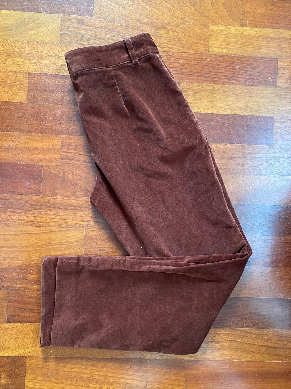 Soeur Pantaloni: SOEUR Paris Designer Samthose Cropped Mod. Chloé – Usato da Besazio venduto da lionheart63 1