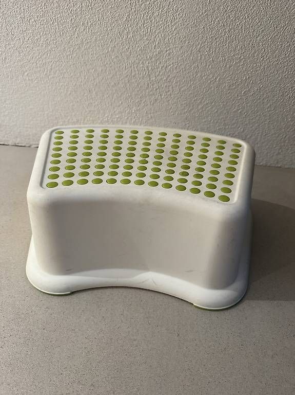 Sgabelli: Kinderhocker – Usato da Steckborn venduto da Ivago 1