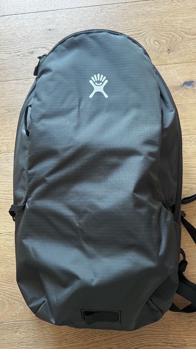 Sacs à dos: Wanderrucksack mit Trinksystem Halterung Schwarz – Neuf (Voir description) à Jona par Lili.lou 2