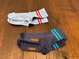 2× Kinder Socken FRIBOO Grösse 27–30 NEU / ungetragen