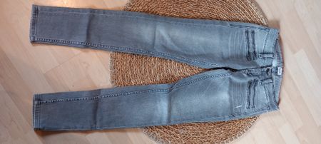 Graue Tommy Hilfiger Jeans, neuwertig, Grösse 27/32
