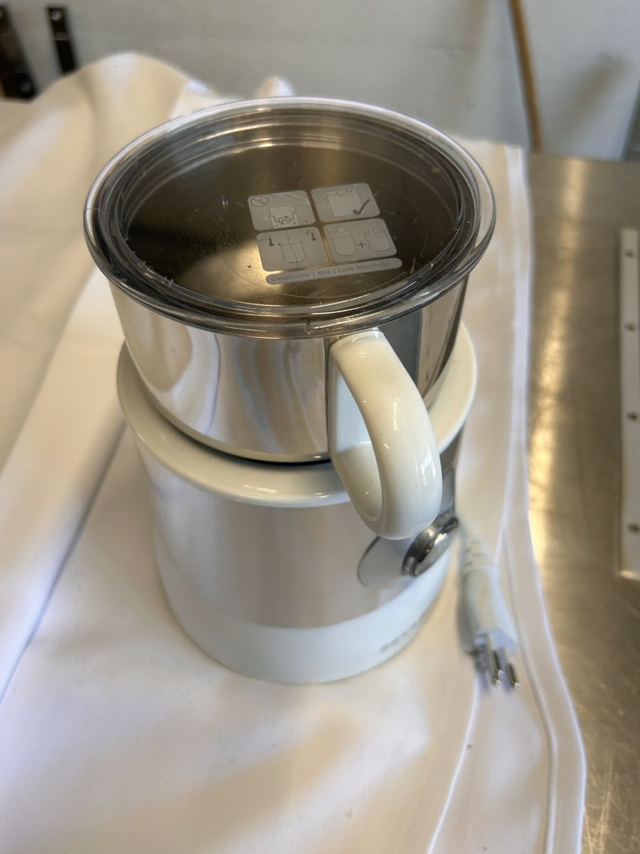 Elettrodomestici da cucina: Milchaufschäumer Severin Edelstahl Weiss gebraucht – Usato da Kehrsiten venduto da fot_55m5