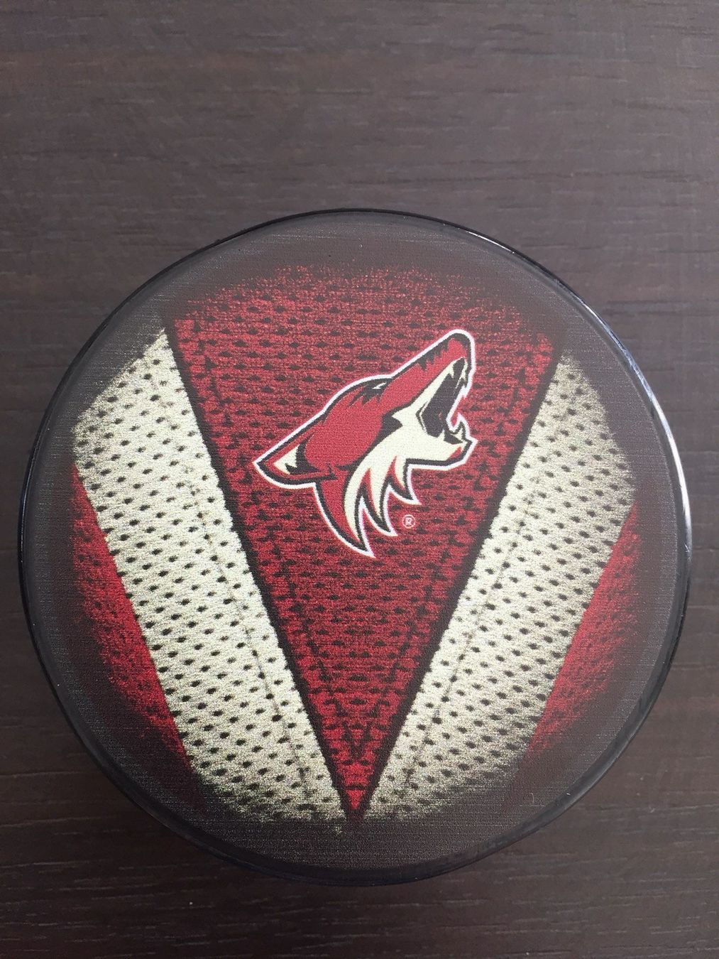 Palloni: Arizona Coyotes Puck – Nuovo e nell'imballaggio originale da Muttenz venduto da US_Sport_Schweiz