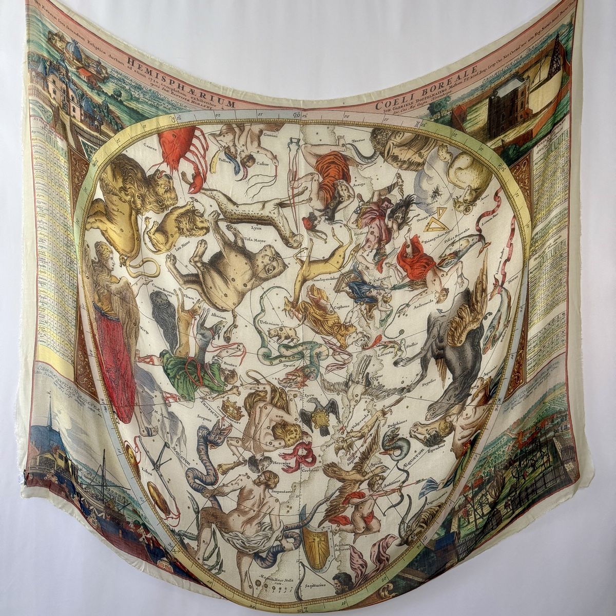 Faliero Sarti Foulard & Sciarpe: FALIERO SARTI Scarf – Nuovo (secondo la descrizione) da Emmen venduto da Avviivva_Com2023
