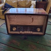 Loewe Opta Bella Type 42011 Radio
