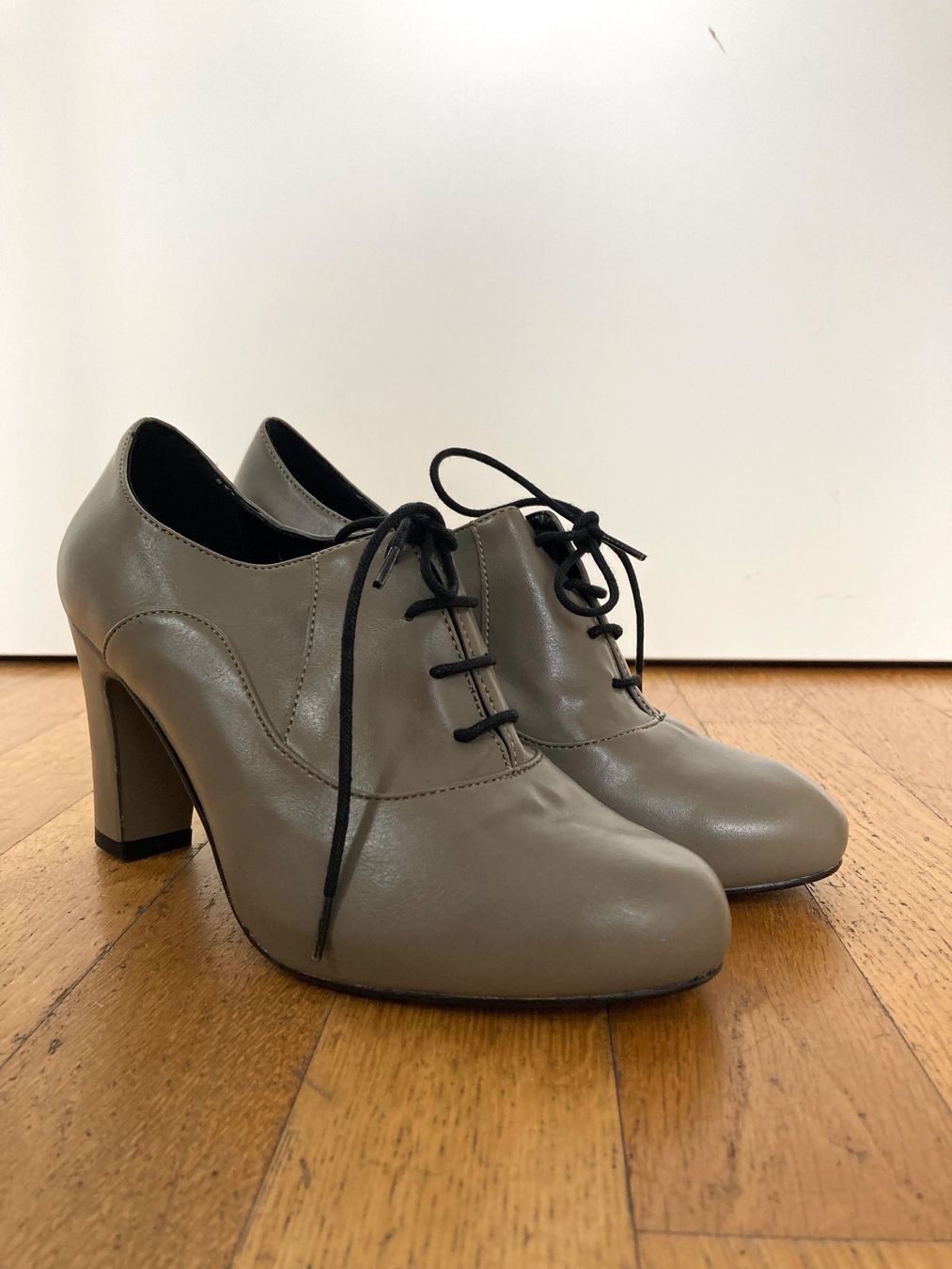 Scarpe da donna: Damenschuh, Gr. 38 – Usato da Zürich venduto da mar_6dwy